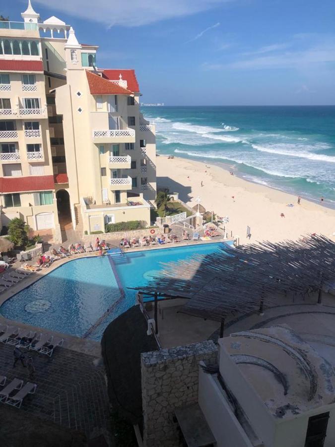 Capitan Suites Sea View Cancun Exterior photo